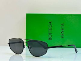 Picture of Bottega Veneta Sunglasses _SKUfw55533335fw